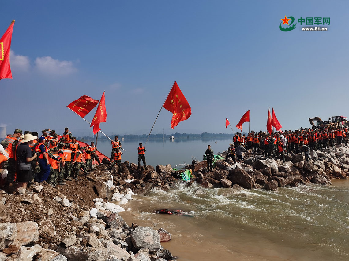 湖北抗洪最新动态，坚守阵地，共克时艰