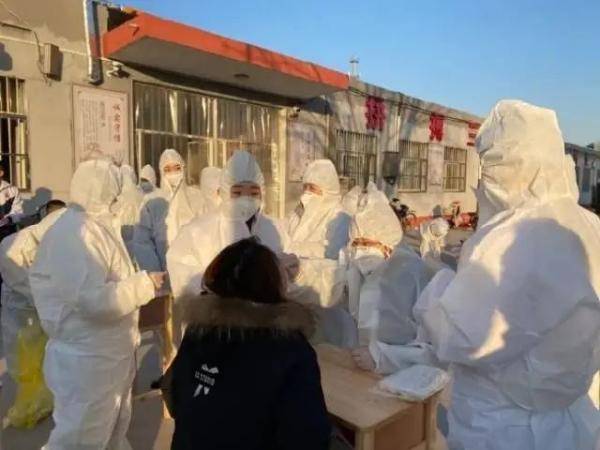 河北石家庄最新疫情下的温馨日常观察