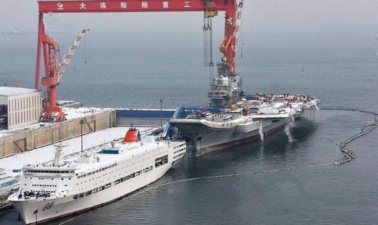 双航母引领未来，科技巨轮扬帆起航，开启新纪元时代