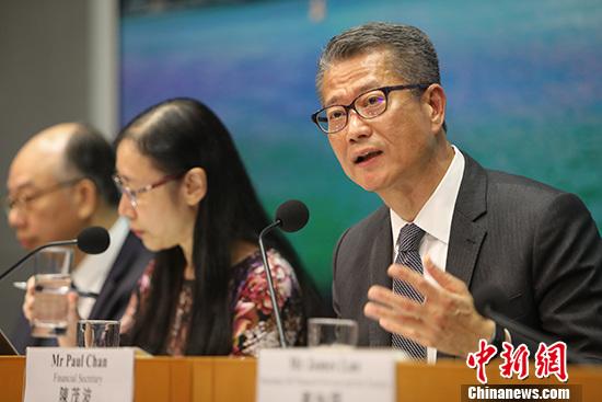 二四六香港全年资料大全,实时解答解释定义_Mixed19.546