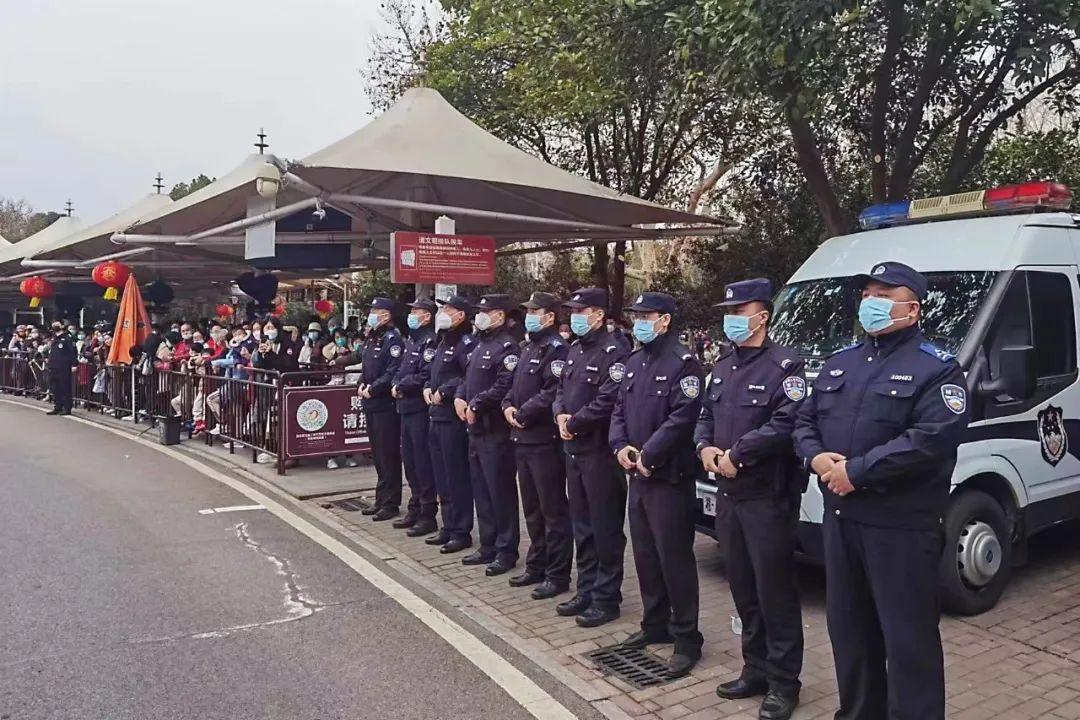 长沙橘子洲秋日风情与最新天气概览
