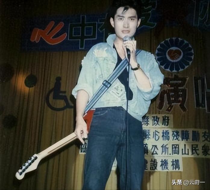 最新婚纱照,深入探讨方案策略_精简版94.266
