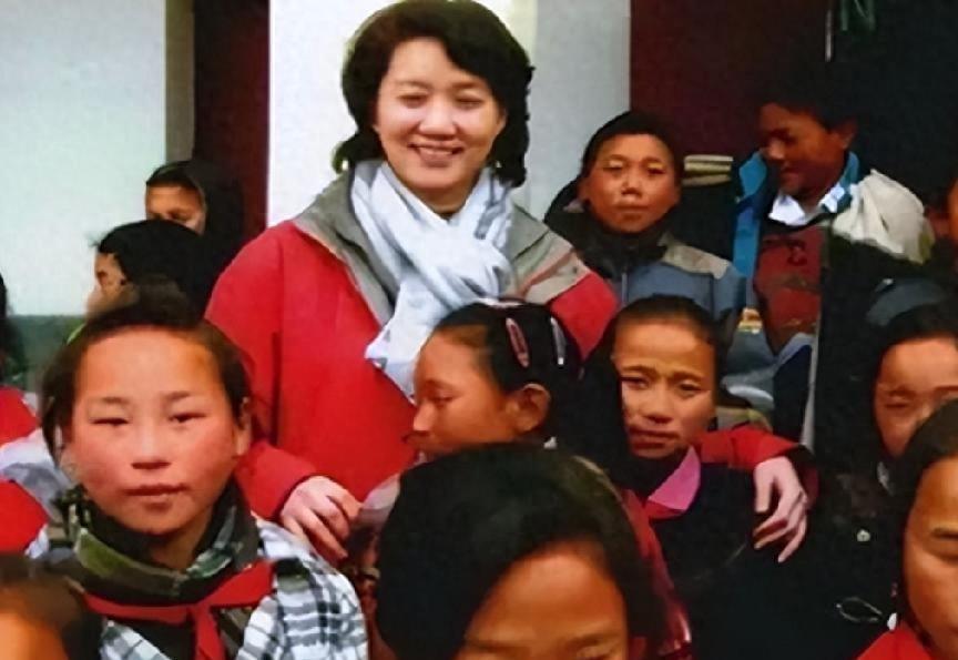 2017的幼儿最新舞蹈,2017的幼儿最新舞蹈，一场自然美景的探索之旅，唤醒内心的平静