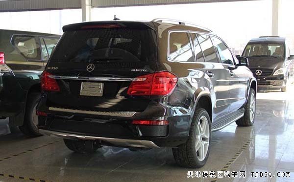 gl350奔驰最新报价2015款,实地观察解释定义_跨界版23.375