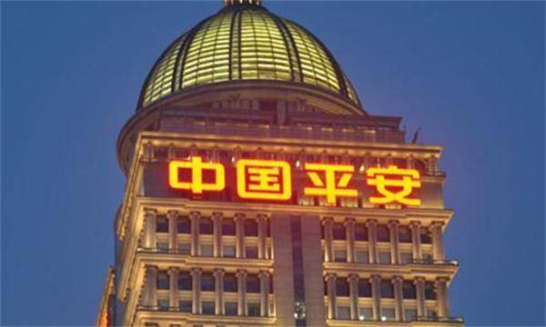 中国平安最新排名揭秘，小巷中的隐藏瑰宝，平安保险崭露头角！