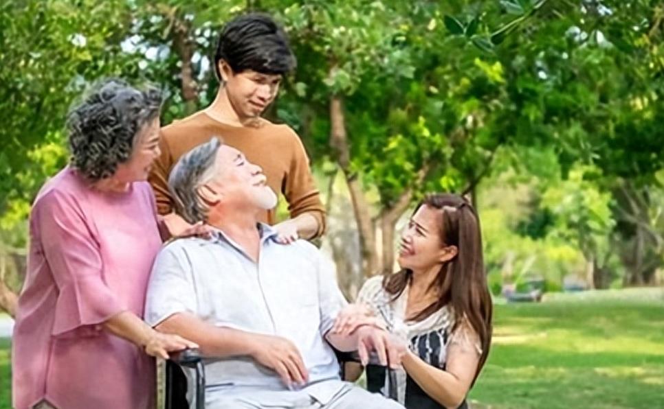 最新小学语文论文，探索自然美景的旅行——心灵远离尘嚣之旅