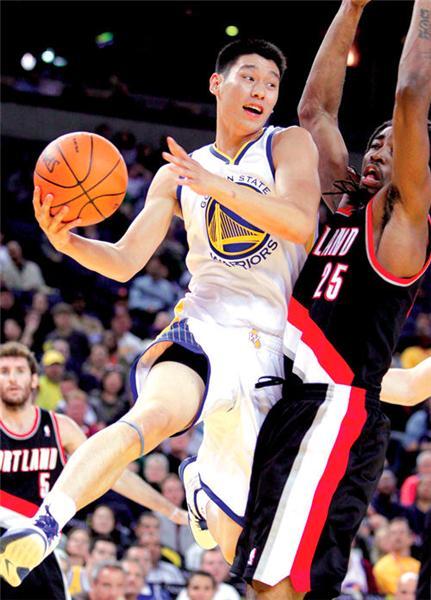 林书豪最新NBA球队揭秘，篮球传奇与小巷特色小店的探索之旅