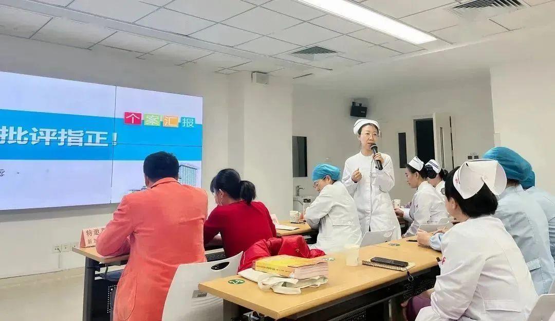新品上市ppt,新品上市ppt，一场科技与时代的盛宴