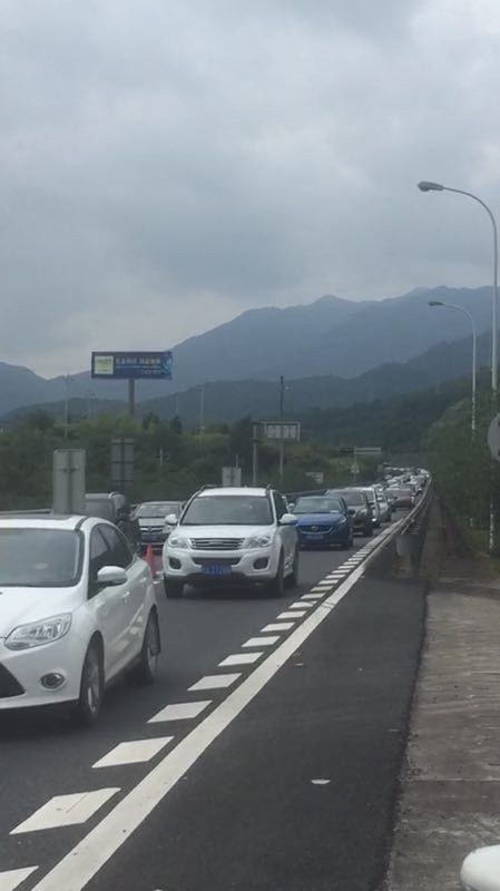 西汉高速最新路况更新，驶向成功的道路动态与变化力量