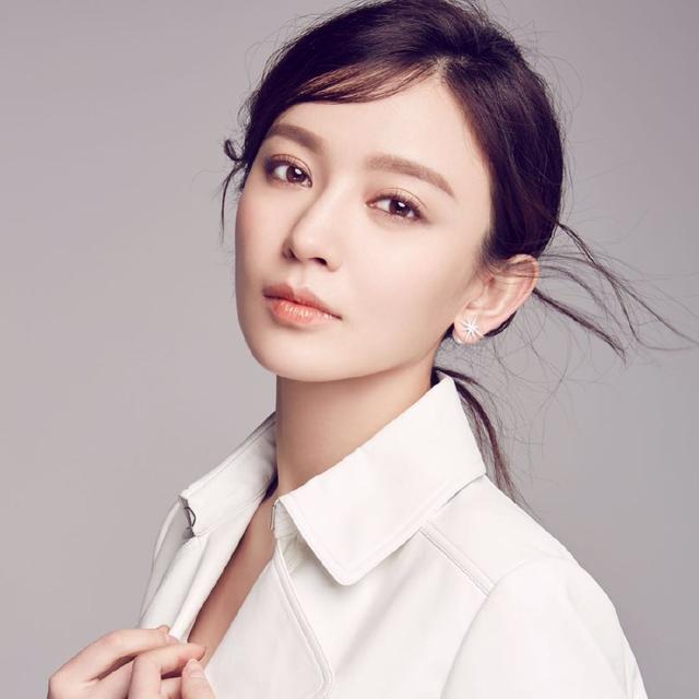 演员张瑞瑶，星途闪耀中的真挚演绎之路