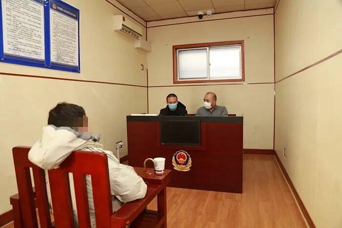 最新拉车门盗窃背后的意外友情故事