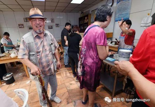 最新一期等着我，探寻忙碌生活中的温馨角落