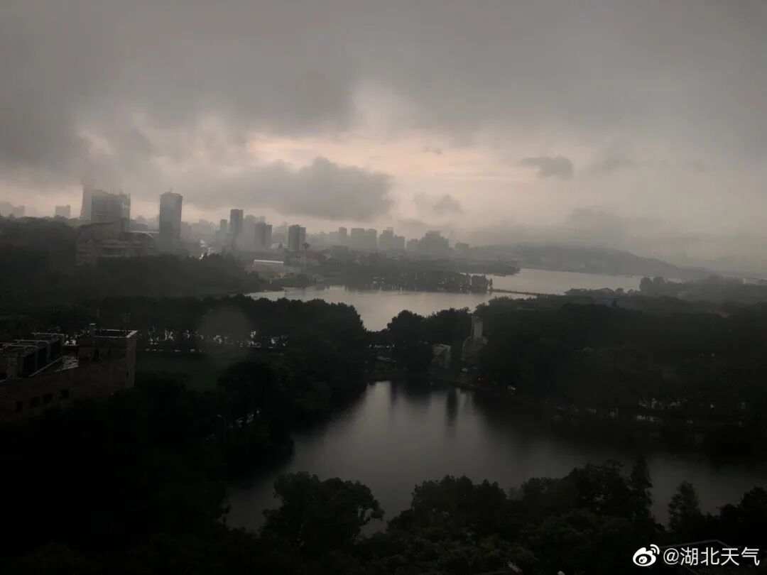 湖北暴雨最新消息，雨后探寻自然美景之旅
