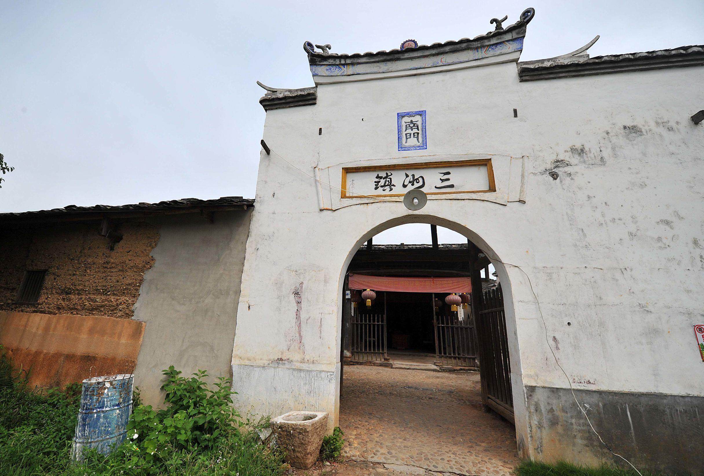 长汀最新招聘，启程探索自然美景，寻找内心平和之旅