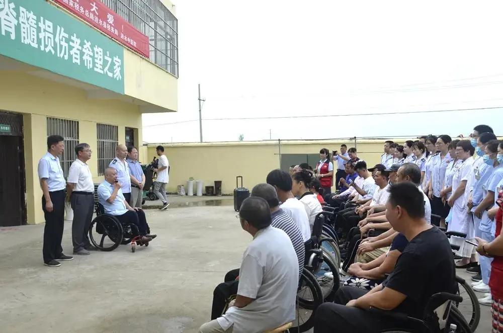 涟水论坛最新招聘启事，学习变化，拥抱自信与成就，我们期待你的加入！