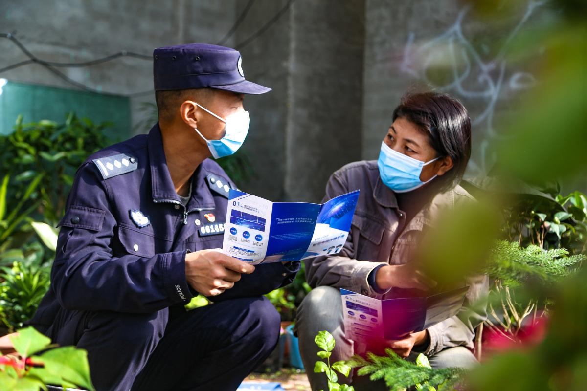 最新法律下堵门行为的违法性，背景、事件与深度探讨
