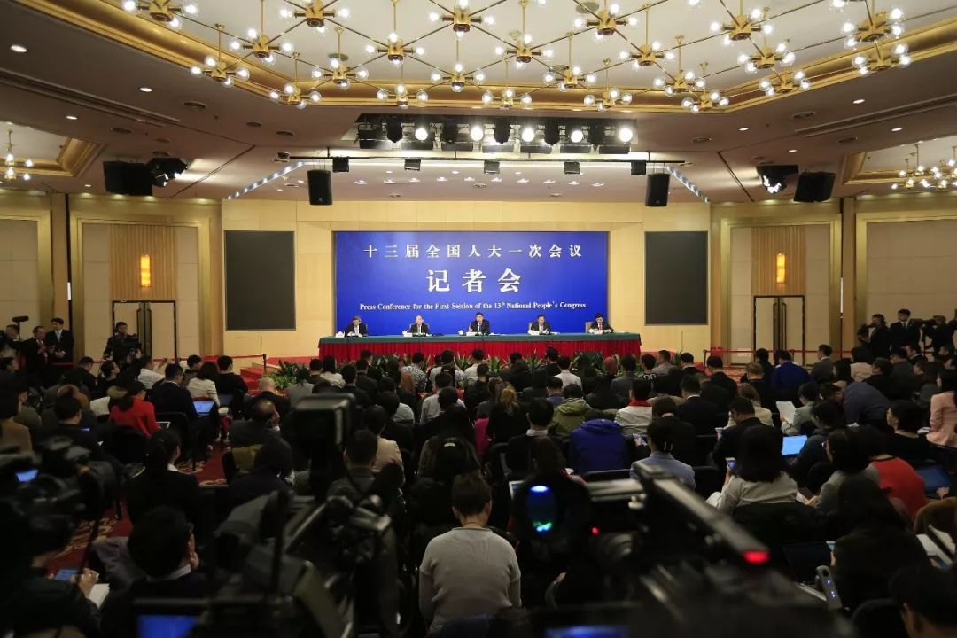 全国新闻最新动态，学习变革，自信塑造未来