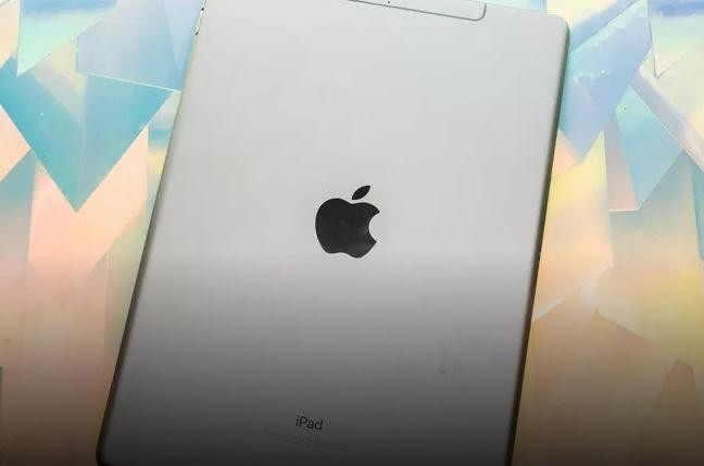 iPad Pro最新，技术与励志融合，开启学习新纪元