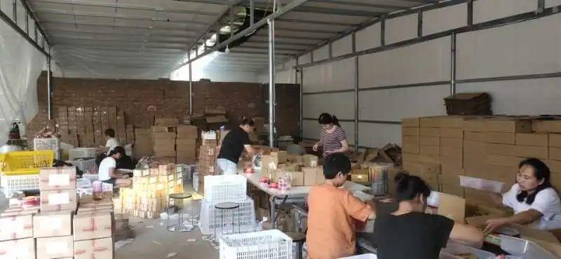 拼多多最新玩法探索，小巷宝藏与独特小店之旅