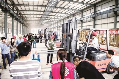 长泰急招叉车，最新招聘信息与动态更新